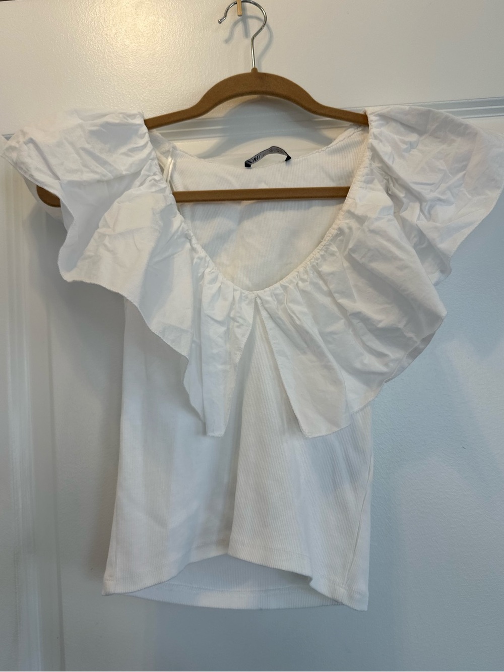 Zara White Ruffle-Trim Scoop Blouse
